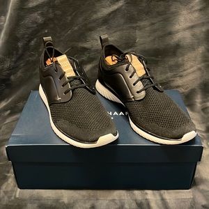 Men’s Cole Haan Grand Motion Knit Sneaker size 10